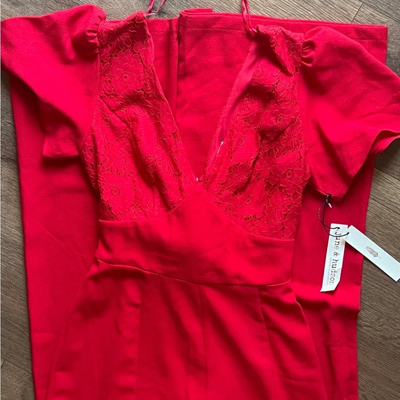 Red June & Hudson Vibrant jumpsuit - Picture 2 of 4